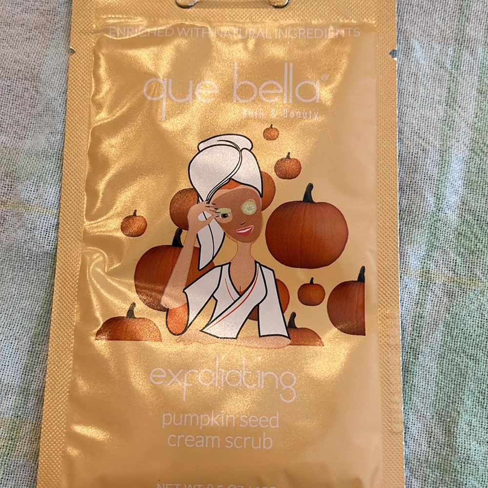 Beauty Bundle - Picture 8 of 10